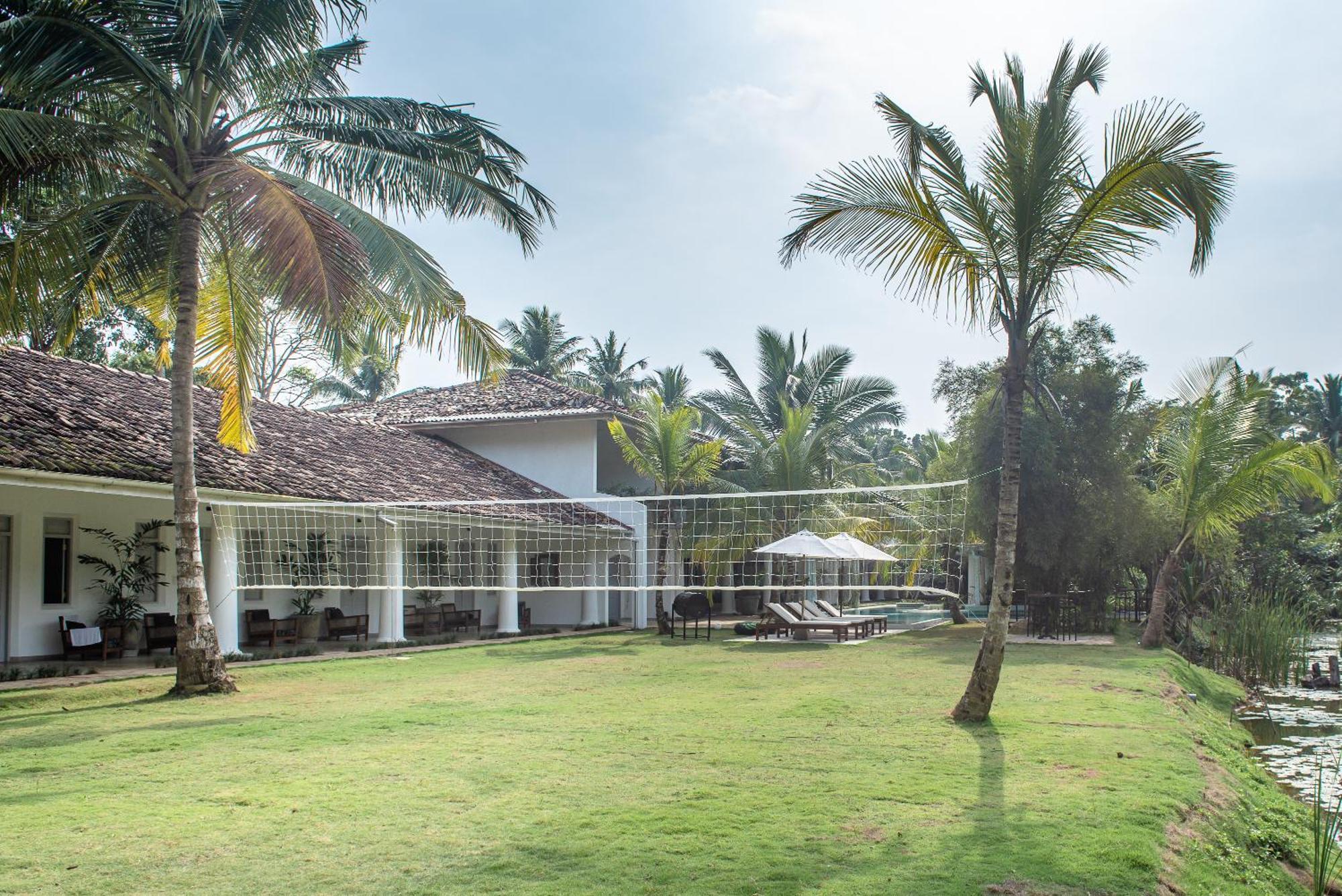 Good Story At Nirbana Island Bed and Breakfast Ahangama Exteriör bild