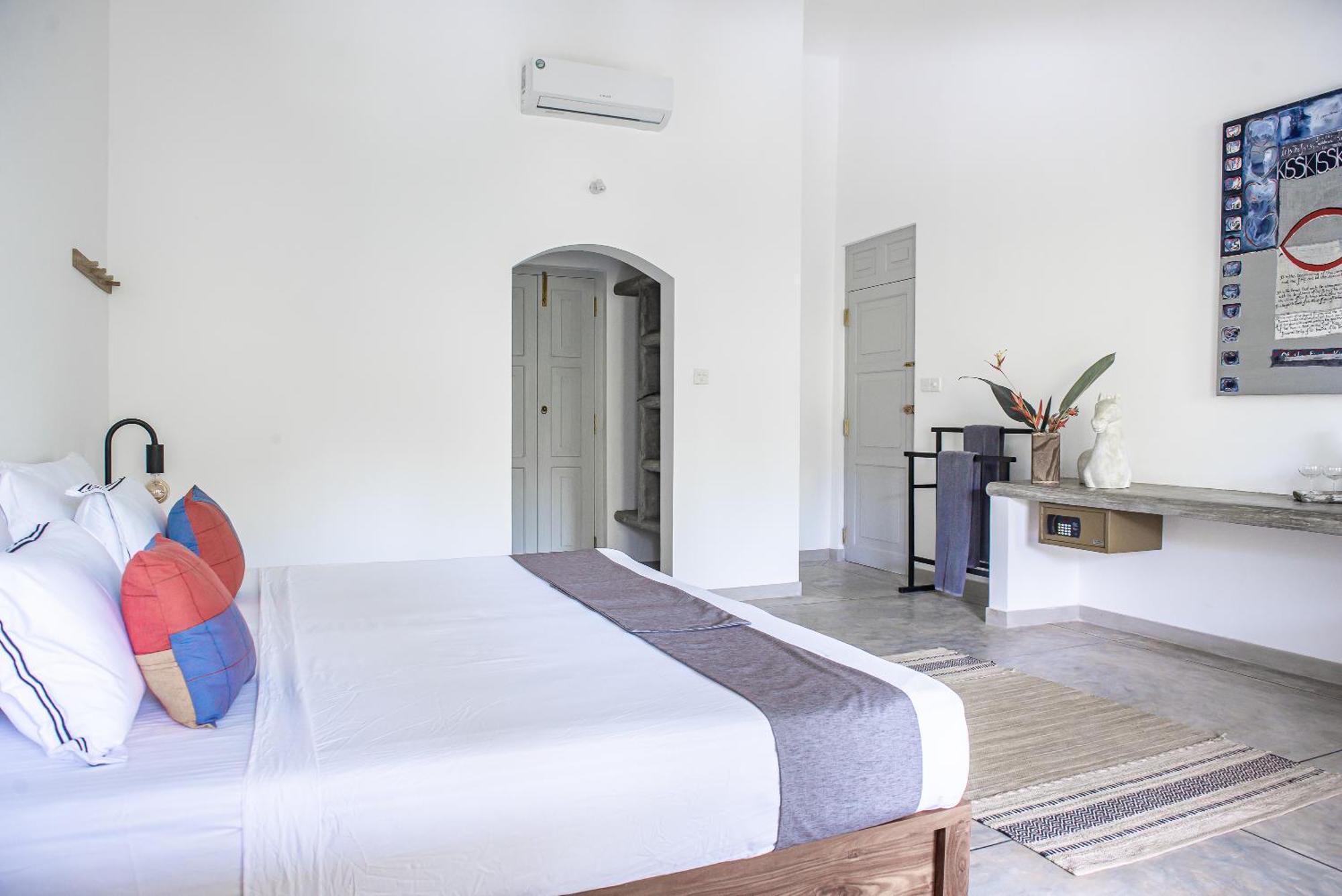 Good Story At Nirbana Island Bed and Breakfast Ahangama Exteriör bild